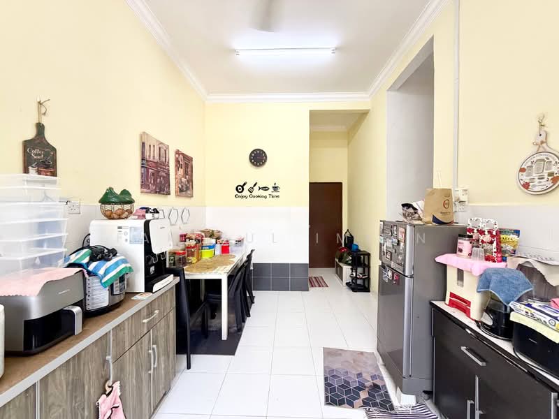 Rumah Kluster untuk Dijual di Muar (Johor) - Fakhrul Imlan - Kitchen - PropertyGuru.com.my