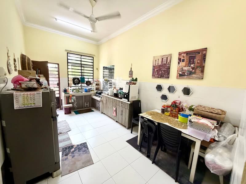 Rumah Kluster untuk Dijual di Muar (Johor) - Fakhrul Imlan - Kitchen - PropertyGuru.com.my