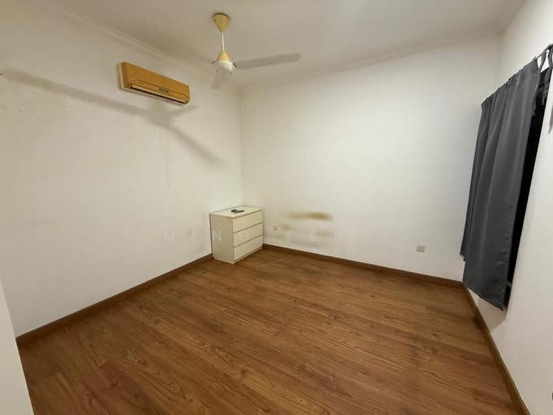 Kondominium untuk Disewa di Desa Residency (Residensi Desa) - Ming Feng - Bedroom - PropertyGuru.com.my