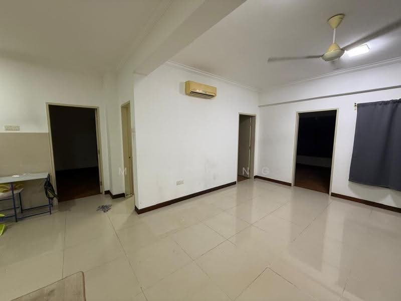 Kondominium untuk Disewa di Desa Residency (Residensi Desa) - Ming Feng - Living Room - PropertyGuru.com.my