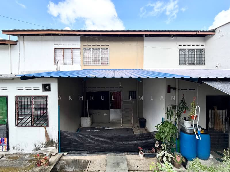 Rumah Teres 2-Tingkat untuk Dijual di Kluang (Johor) - Fakhrul Imlan - Exterior - PropertyGuru.com.my