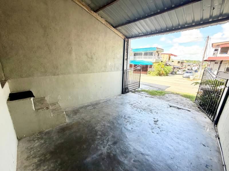 Rumah Teres 2-Tingkat untuk Dijual di Kluang (Johor) - Fakhrul Imlan - Exterior - PropertyGuru.com.my