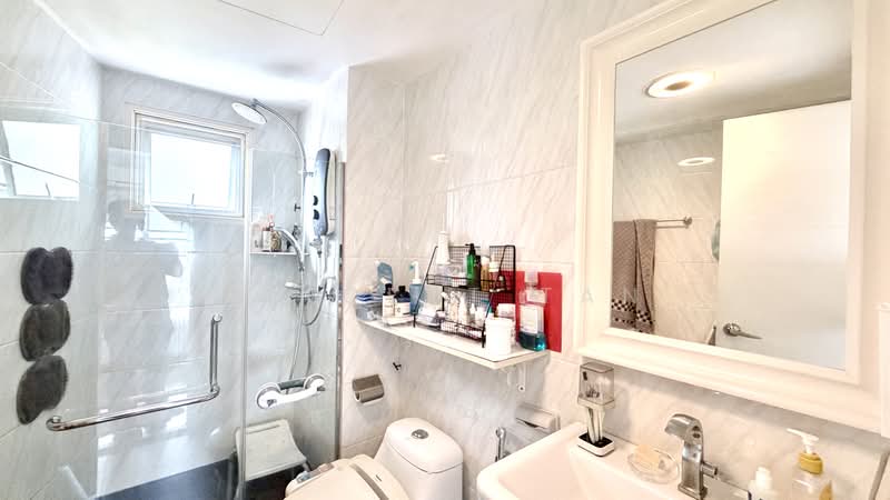 Condominium for Sale at Paradesa Rustica - Vincent Tan - Bathroom - PropertyGuru.com.my