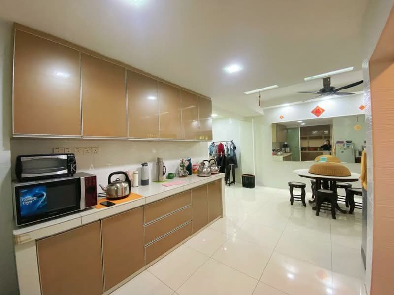 3-storey Terraced House for Sale in Taman Bukit Permata (Selayang) - Kathreen Thang - Kitchen - PropertyGuru.com.my