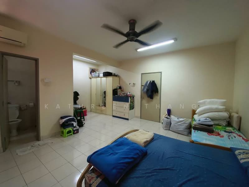 3-storey Terraced House for Sale in Taman Bukit Permata (Selayang) - Kathreen Thang - Bedroom - PropertyGuru.com.my