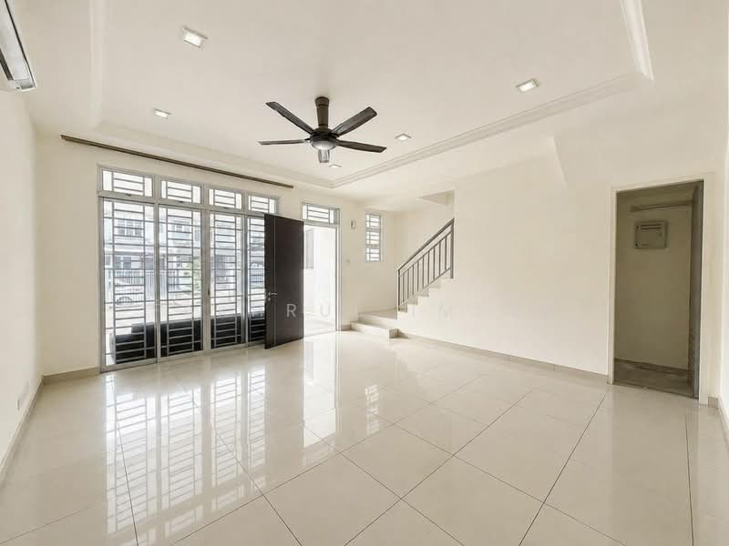 Terraced House for Sale in Kangkar Pulai (Skudai) - Fakhrul Imlan - Living Room - PropertyGuru.com.my