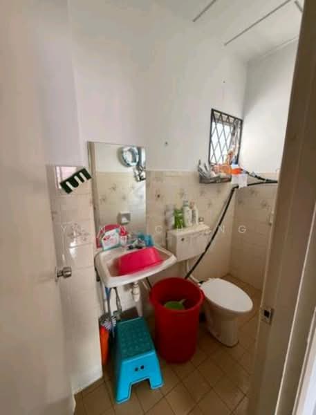 Rumah Teres 2-Tingkat untuk Dijual di Sri Petaling (Kuala Lumpur) - Yenn Chong - Bathroom - PropertyGuru.com.my