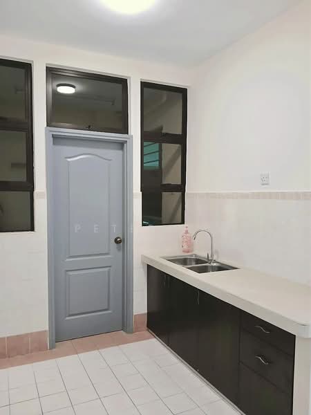 Kondominium untuk Disewa di Pelangi Utama - Peter Tan - PropertyGuru.com.my