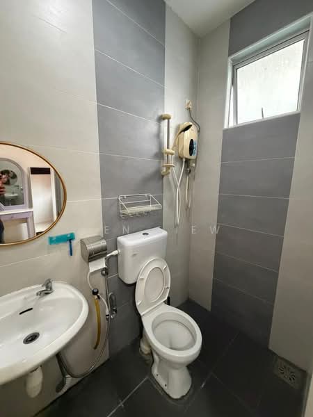 2-storey Terraced House for Rent in Bandar Putra (Kulai) - Ken Liew - Bathroom - PropertyGuru.com.my