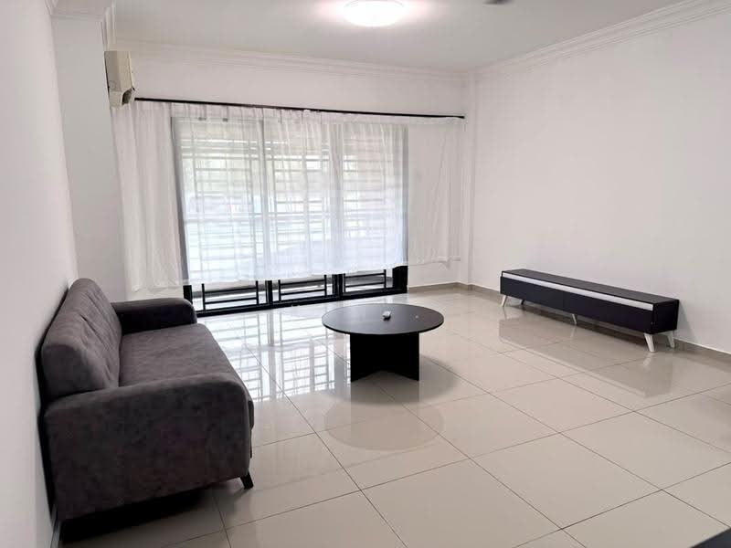 Pangsapuri untuk Disewa di Seri Mutiara Apartment - Kim . - Living Room - PropertyGuru.com.my
