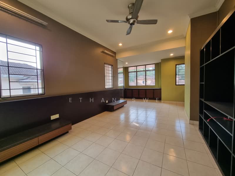 Semi-Detached House for Sale in Shah Alam (Selangor) - Ethan Swe - Living Room - PropertyGuru.com.my