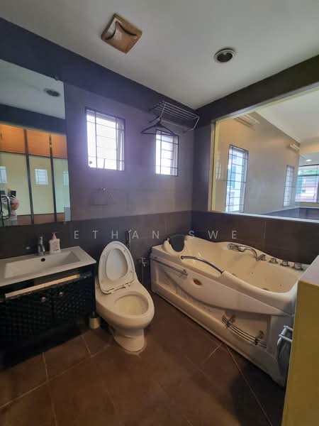 Semi-Detached House for Sale in Shah Alam (Selangor) - Ethan Swe - Bathroom - PropertyGuru.com.my