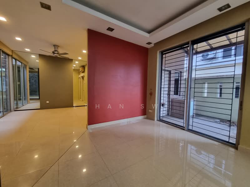 Semi-Detached House for Sale in Shah Alam (Selangor) - Ethan Swe - Living Room - PropertyGuru.com.my