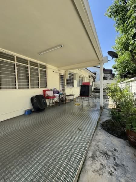 Rumah Berkembar untuk Dijual di Happy Garden (Kuchai Lama) - Yenn Chong - Exterior - PropertyGuru.com.my