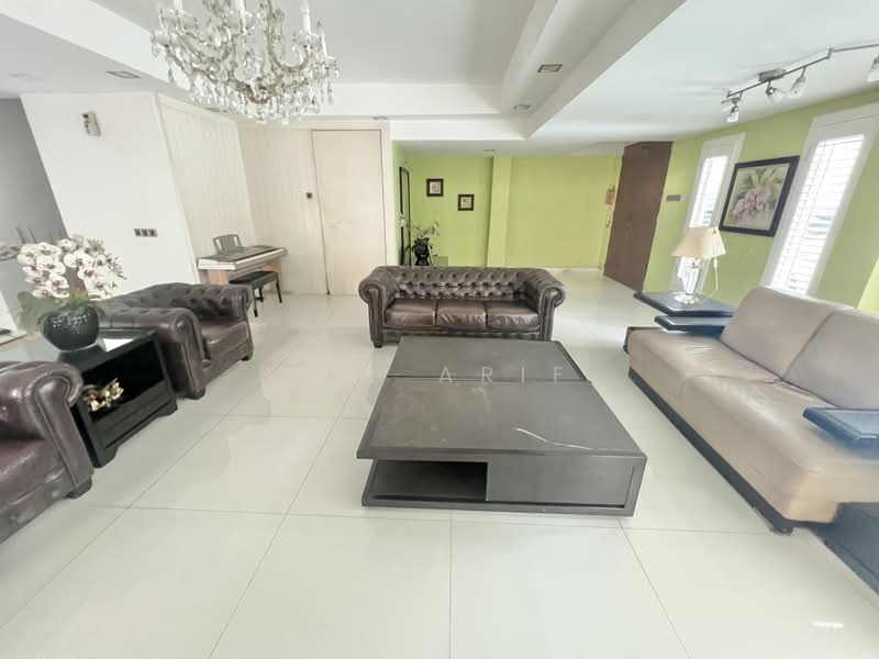 Rumah Berkembar untuk Dijual di Tropicana (Petaling Jaya) - Zul Arif - Living Room - PropertyGuru.com.my