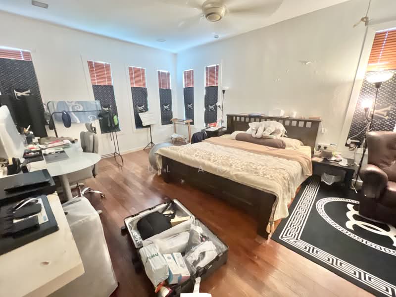 Rumah Berkembar untuk Dijual di Tropicana (Petaling Jaya) - Zul Arif - Bedroom - PropertyGuru.com.my