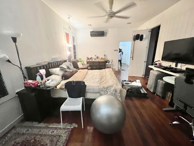 Rumah Berkembar untuk Dijual di Tropicana (Petaling Jaya) - Zul Arif - Bedroom - PropertyGuru.com.my