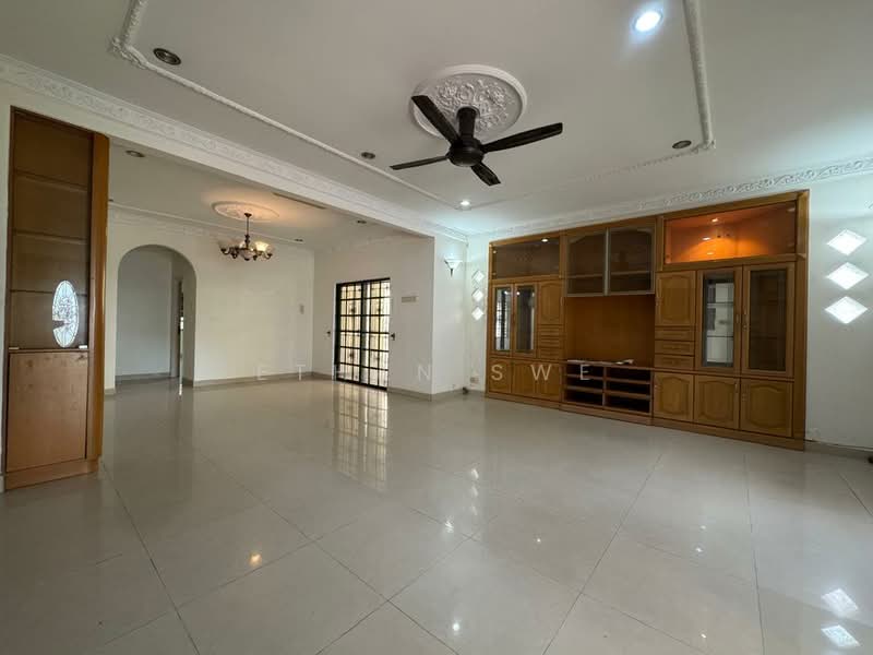Rumah Berkembar untuk Dijual di Bukit Rahman Putra (Sungai Buloh) - Ethan Swe - Living Room - PropertyGuru.com.my