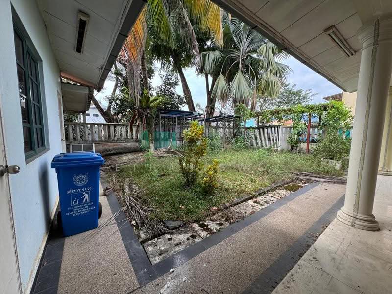 Rumah Berkembar untuk Dijual di Bukit Rahman Putra (Sungai Buloh) - Ethan Swe - Exterior - PropertyGuru.com.my