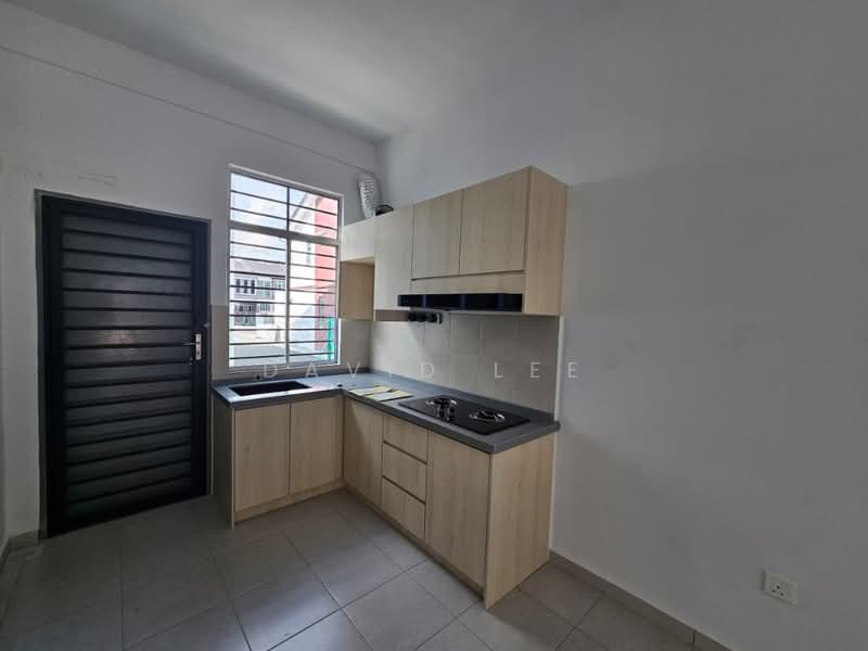 2-storey Terraced House for Rent in Taman Kundang Jaya (Rawang) - David Lee - Kitchen - PropertyGuru.com.my