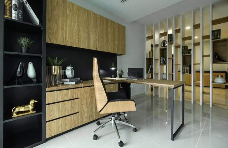 Bungalow House for Sale in Straits View (Johor Bahru) - Phang Elainne - Study - PropertyGuru.com.my