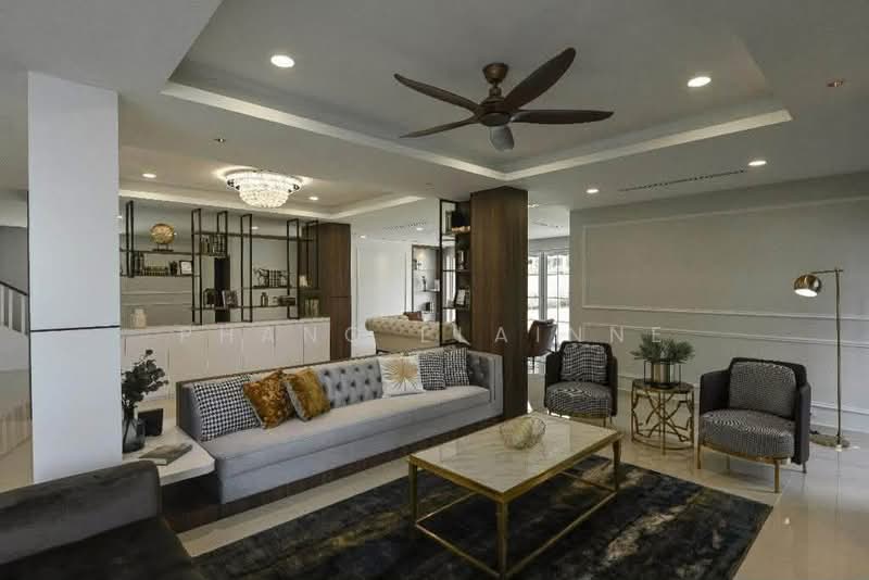 Bungalow House for Sale in Straits View (Johor Bahru) - Phang Elainne - Living Room - PropertyGuru.com.my
