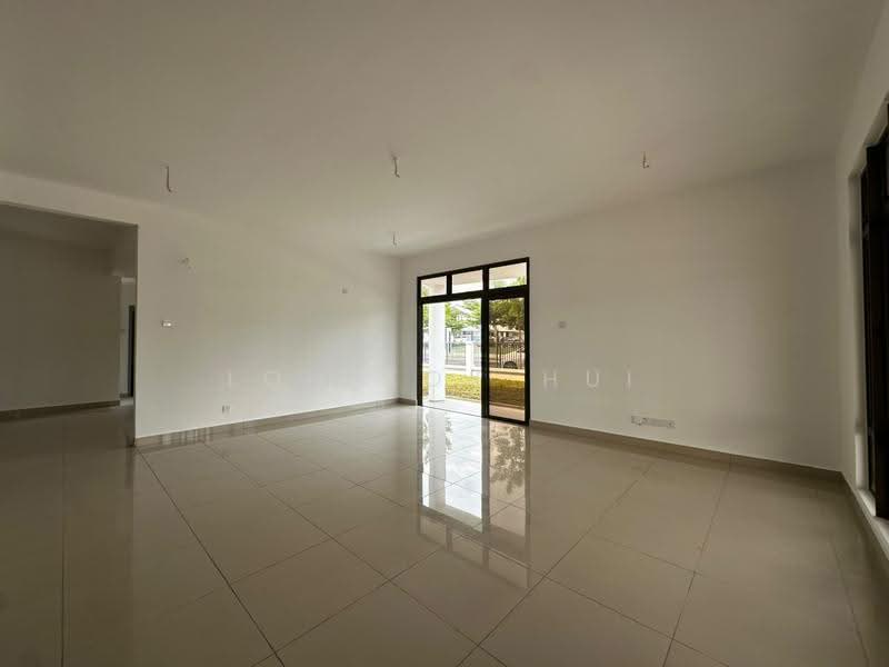 Rumah Teres 2-Tingkat untuk Disewa di Skudai (Johor) - Loh Kok Hui - Living Room - PropertyGuru.com.my