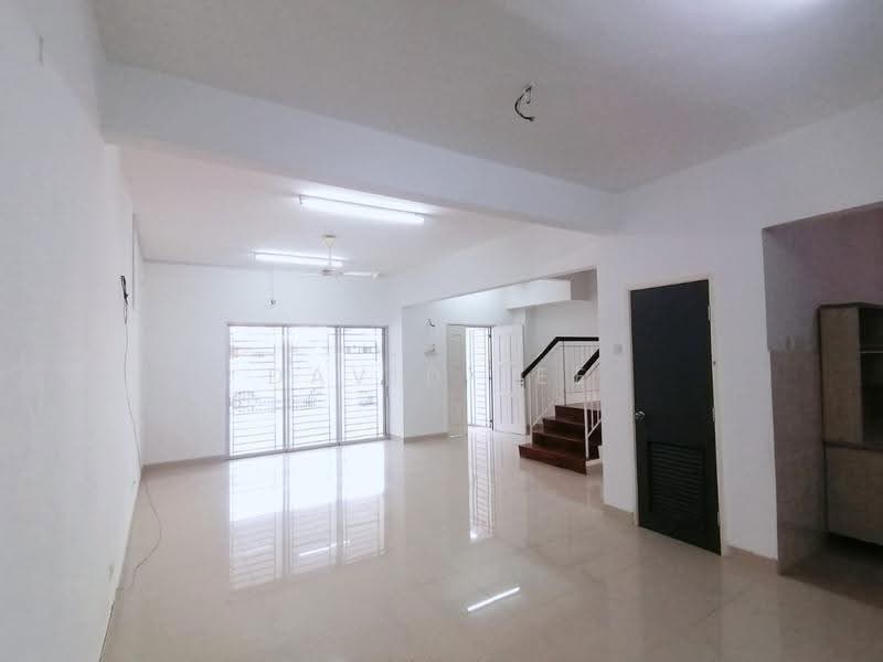 2-storey Terraced House for Rent in Kota Emerald (Rawang) - David Lee - Living Room - PropertyGuru.com.my