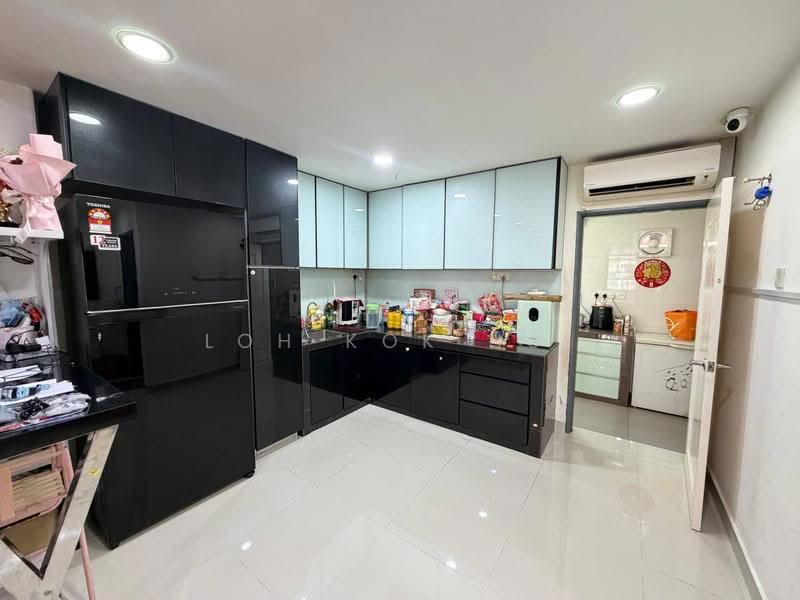 Rumah Teres 2-Tingkat untuk Dijual di Taman Impian Emas (Skudai) - Loh Kok Hui - Kitchen - PropertyGuru.com.my