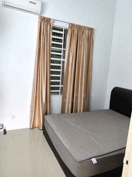 Condominium for Rent at Boulevard Condominium (BLVD) - Gan Chun Kai - Bedroom - PropertyGuru.com.my