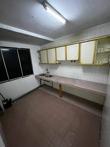 Rumah Flat untuk Dijual di Sentul Utama Flat - Kent Chong - Kitchen - PropertyGuru.com.my