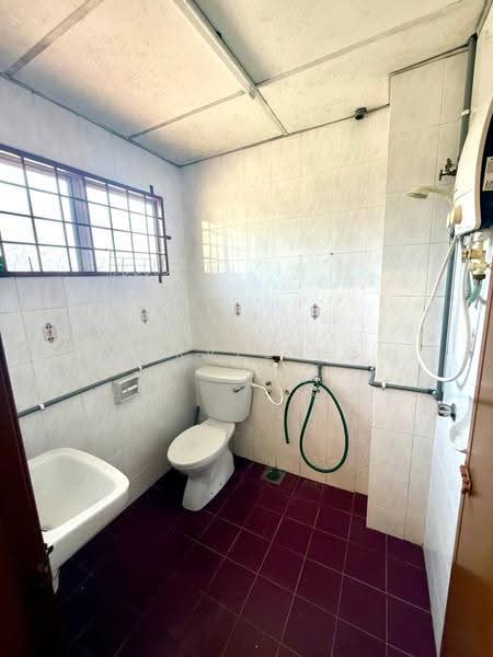 2-storey Terraced House for Sale in Rawang Perdana 1 (Rawang) - Sharveenesh V - Bathroom - PropertyGuru.com.my