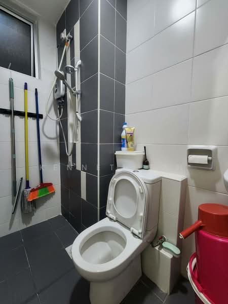 Service Residence for Rent at D'Ambience Residences (Pangsapuri Ikatan Flora) - Kenneth Tan - PropertyGuru.com.my