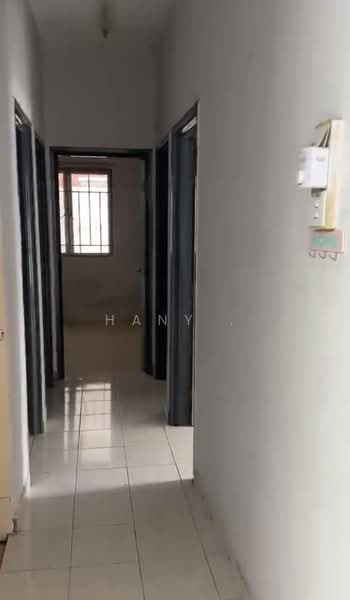Apartment for Rent at Pangsapuri Danaumas - Hany . - Corridor - PropertyGuru.com.my