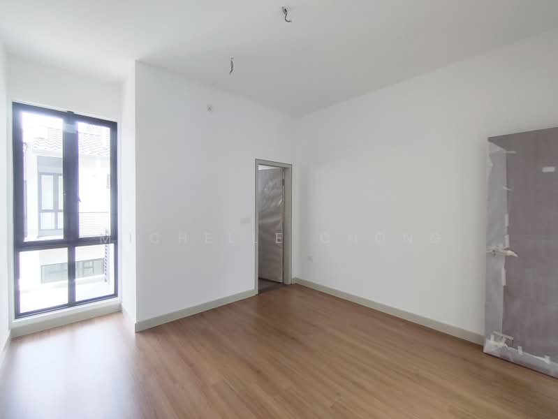 2-storey Terraced House for Sale in Elmina (Shah Alam) - Michelle Chong - 2nd bedroom - PropertyGuru.com.my
