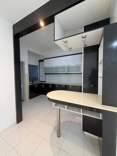 2-storey Terraced House for Rent in Taman Setia Indah (Tebrau) - Catherine Ong - Kitchen - PropertyGuru.com.my