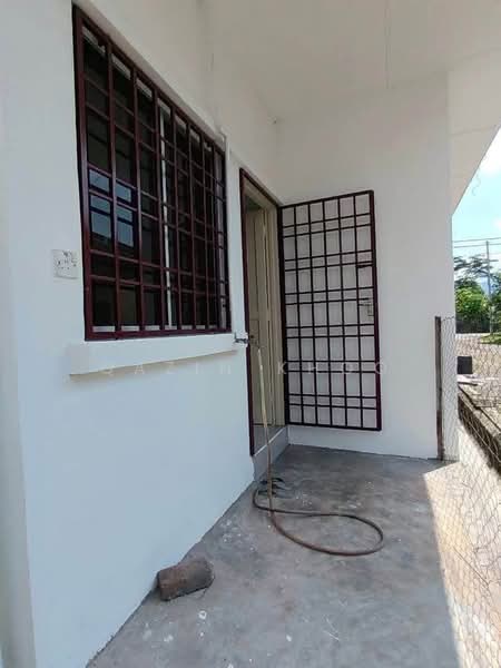 1-storey Terraced House for Sale in Metro Pengkalan (Batu Gajah) - Qazin Khoo - Exterior - PropertyGuru.com.my