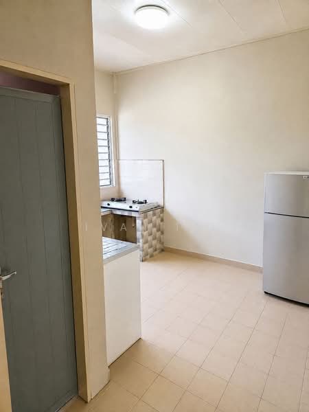 1-storey Terraced House for Sale in Taman Chandan Putri (Kuala Kangsar) - Ivan Tai - Kitchen - PropertyGuru.com.my