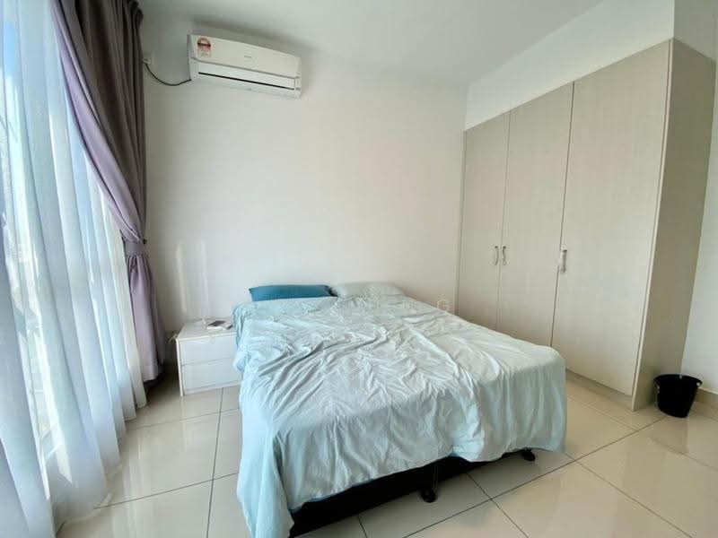 Pangsapuri untuk Dijual di Aliff Avenue (Dwi Alif) - YC Fung - Bedroom - PropertyGuru.com.my