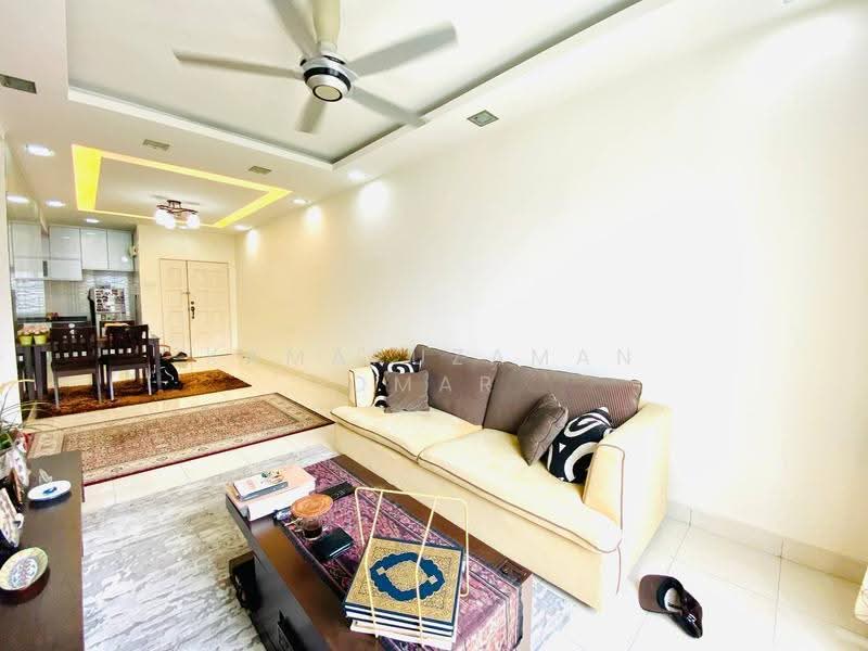 Condominium for Sale at Banjaria Court - Kamaruzaman Omar - Living Room - PropertyGuru.com.my