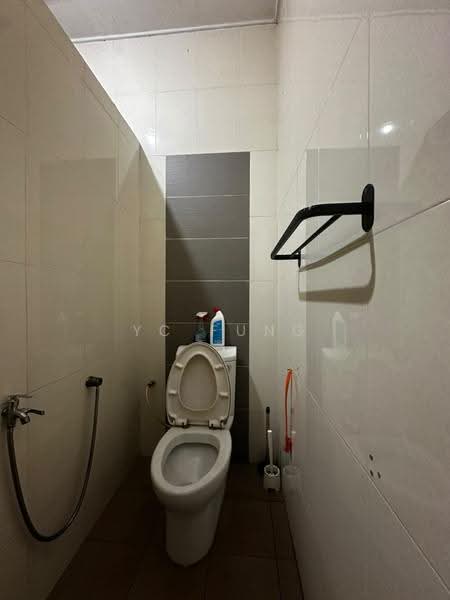 Rumah Teres 1-Tingkat untuk Dijual di Taman Ungku Tun Aminah (Skudai) - YC Fung - Bathroom - PropertyGuru.com.my
