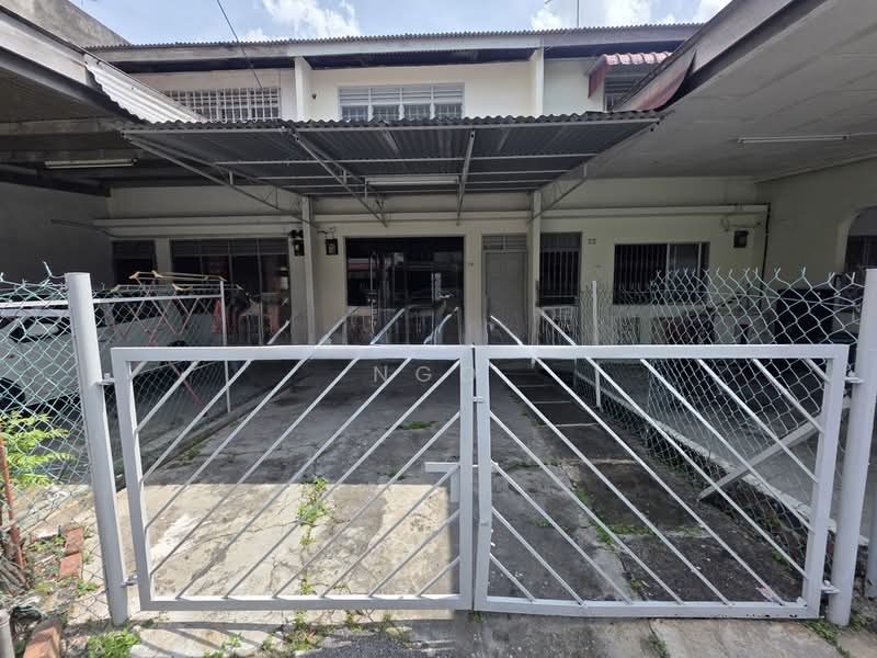 2-storey Terraced House for Sale in Batu Pahat (Johor) - NGO - Exterior - PropertyGuru.com.my