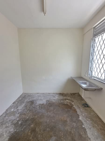 2-storey Terraced House for Sale in Batu Pahat (Johor) - NGO - Kitchen - PropertyGuru.com.my