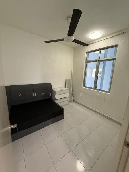 Pangsapuri untuk Disewa di Impiana Sky Residensi - Vincent Chye - Bedroom - PropertyGuru.com.my