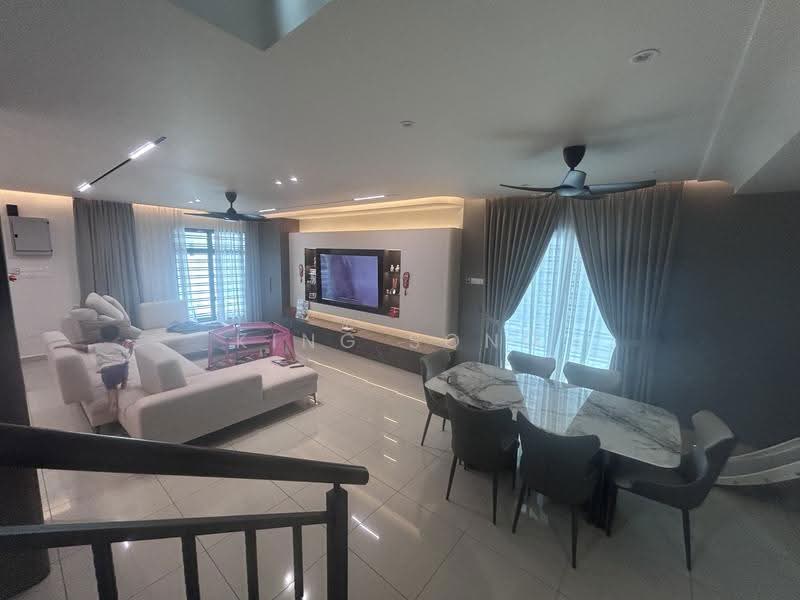 Rumah Berkembar untuk Dijual di Melaka City (Melaka) - King Song - Living Room - PropertyGuru.com.my