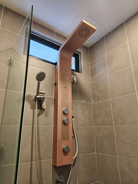 Kondominium untuk Dijual di SeventyNine Residence (79 Residence) - Edler Wai - Bathroom - PropertyGuru.com.my