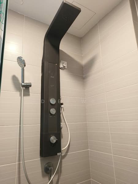 Kondominium untuk Dijual di SeventyNine Residence (79 Residence) - Edler Wai - Bathroom - PropertyGuru.com.my