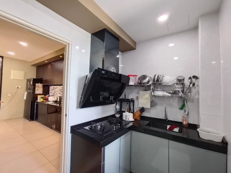 Kondominium untuk Dijual di SeventyNine Residence (79 Residence) - Edler Wai - Kitchen - PropertyGuru.com.my