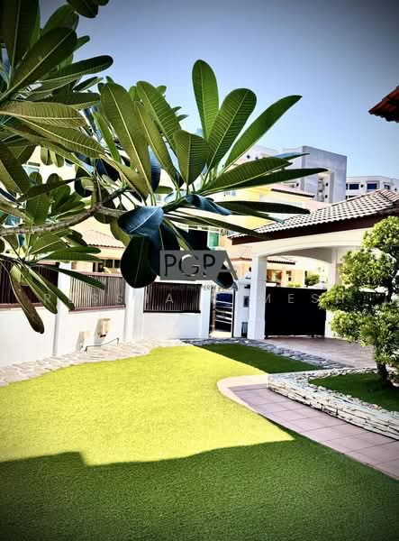 Rumah Teres 3-Tingkat untuk Dijual di Tanjung Bungah (Penang) - Ressha Ramesh - Exterior - PropertyGuru.com.my