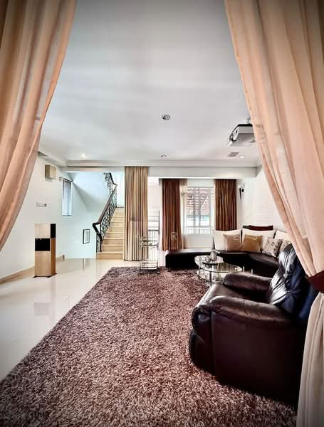 Rumah Teres 3-Tingkat untuk Dijual di Tanjung Bungah (Penang) - Ressha Ramesh - Living Room - PropertyGuru.com.my
